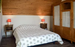 2 Bedroom Amazing Home In Pleubian - Image 5