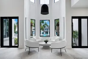 WATERFRONT MANSION - Image 2