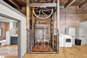 Penthouse Loft Downtown City View! - Image 3