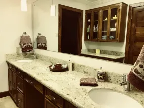Gibbons Creek Ranch  Great Aggie game day rent near College Station spacious - Image 2