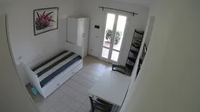 Studio dans une résidence avec piscine. Position panoramique avec vue sur la mer - Image 4