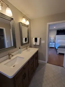 Inviting and Serene Home on Monroe Bay Creek - Image 5