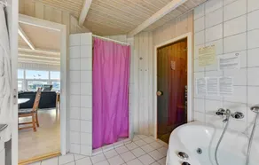 Beautiful home in Nordborg with WiFi - Image 5
