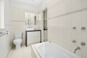 Hitchcock Holiday House - Image 3