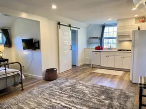 NEW! Studio Loft in Stowe Hollow - Image 5