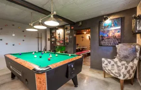 Luxurious Home In Lisac - Image 2