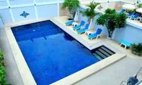 Chambre 5, parfaite pour les couples pour une escapade confortable. - Image 4
