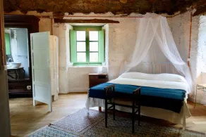 Beautiful, stylish and  newly restored Watermill right on the river! - Image 3