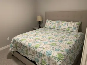 Direct Lakeside View, 5 bed, 2.5 bath Condo at Bridges Bay - Image 4