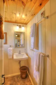 Terraces Cabin 1 - Quiet and serene cottage community on Rangeley Lake - Image 3