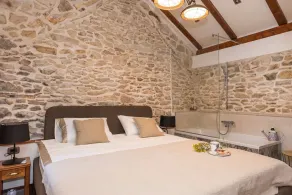 Villa Klementina - Three Bedroom Villa, Sleeps 6 - Image 3