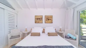 Charming Villa with a Fantastic Ocean View - Image 3