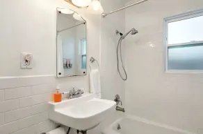 Charming Beach Bungalow - Image 2