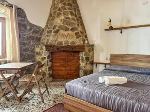 Favisi Rooms - Image 4