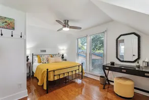 Lake Point Retreat On Cedar Creek Lake - Image 4