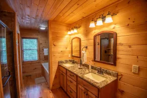 Eagle Ridge | Panoramic Mountain Views | Hot Tub & Game Room - Image 3