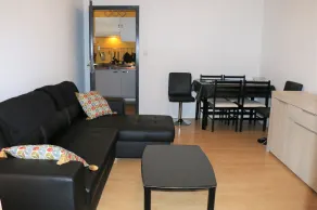 Cozy apartment with a balcony and a view of the garden - Image 5