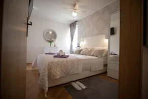 Beach apartment close to the  beach, marina and tenis club - Image 4