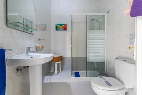 Holiday Home \"El Sombrerito 1\" with Sea View & Wi-Fi - Image 2