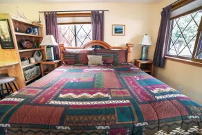 Beautiful Two Person Suite on the Banks of Fall River - Image 3