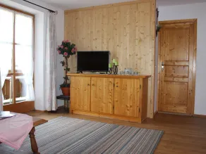 Ferienwohnung 6 Teisenbergblick, 4 Personen, Schlaf- und Wohn/schlafraum, 48 m² - Image 2