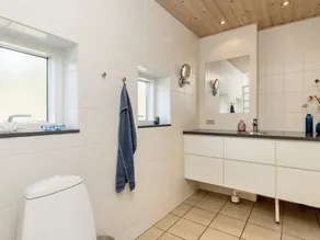 10 Person Holiday Home in Vaeggerlose-by Traum - Image 5