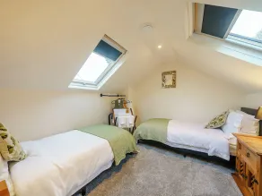 2 chambres à coucher à Malvern - Image 5