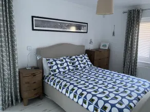 Breathtaking Ocean Views,  Luxury Beachside Apartment, Freshwater Bay -  AONB - Image 3