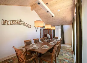 Northwoods Lakeside Retreat - Image 2