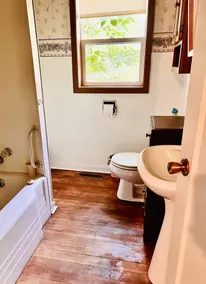 Cozy Country Home with 5 Acres - Image 3