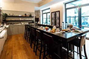 TownHouse 33 Boutique Hotel - Image 1