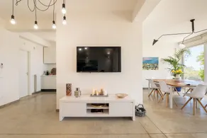 Villa Marsala - Five Bedroom Villa, Sleeps 12 - Image 3