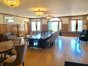 Totally Restored Grand Mansion & Estate overlooking  the CT River - Image 4