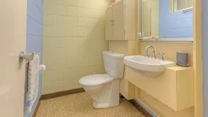 Blue Moon - Family friendly, comfy home. - Image 3