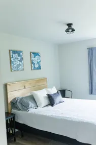 Beautiful, Modern Mountain Cabin with beautiful view. Close to ski resorts!! - Image 5