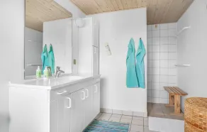 Cozy Home In Glesborg With Kitchen - Image 2