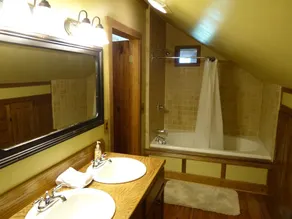 Whippoorwill Cabin - Charming Cabin in Mt. Airy NC - Image 3