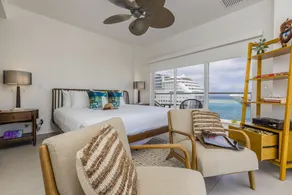 Experience the Groovy Harbour House Lifestyle - Image 5