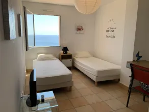 Jolie Maison 6-8 Pers. Dans Petite Résidence Avec Piscine à Débordement vue mer - Image 5