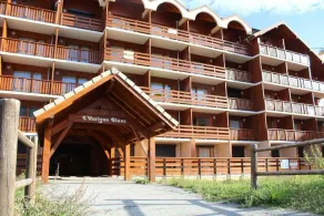 100m from ski lifts, Ground floor, terrace, tv, 28m², La Joue du Loup - Image 3