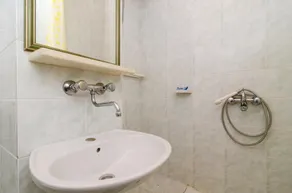 Apartments Sutvid - Image 5