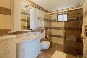Luxury Villa Svinjista in Budva. - Image 4