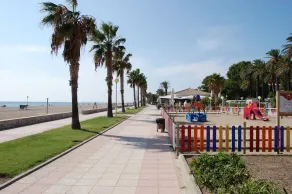 Nice and relax Mediterranean villa with free wifi - Image 5