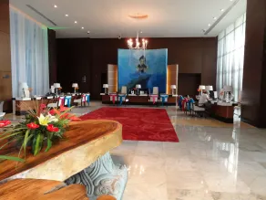 Grand Luxxe Master Suite + Golf + 2 for 1 massages - Image 3