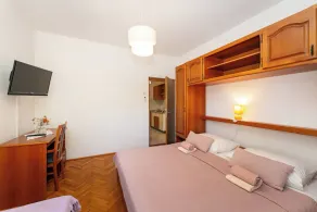 Apartment for 2 persons close to Paklenica NP - Image 4