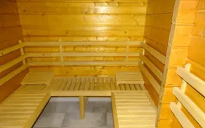 Le Chalet au vieux vignoble avec espace Sauna et Jacuzzi - Image 3