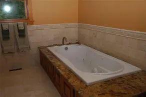 Chalet på 250 tunnland, Privat, 1 Mi från Chautauqua Institution / Sjön - Image 3