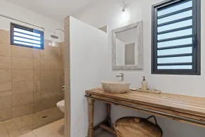 Hinarani Villa - Image 4