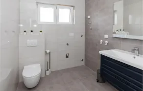2 bedroom cozy apartment in Opuzen - Image 2