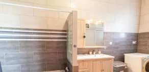 Grande maison de charme atypique entièrement refaite à neuve. - Image 3